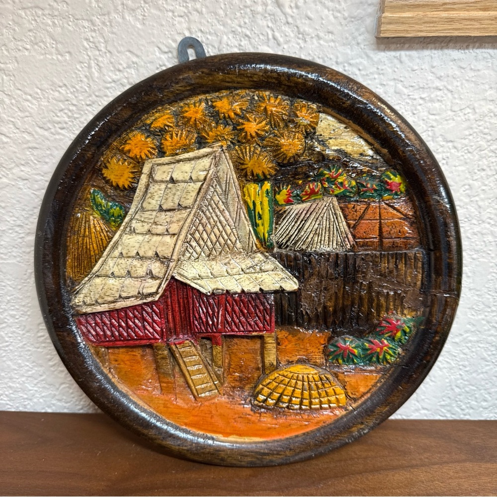 Vintage 3D Carved Solid Wood Painted Village - Palm Tree Hat Houses Simple Life